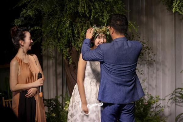 胡军儿子康康12岁身高多少 胡军儿子康康12岁身高多少