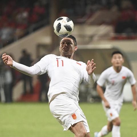 足球客场要去多少人