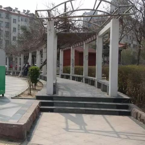 济南市历下和市中哪个好