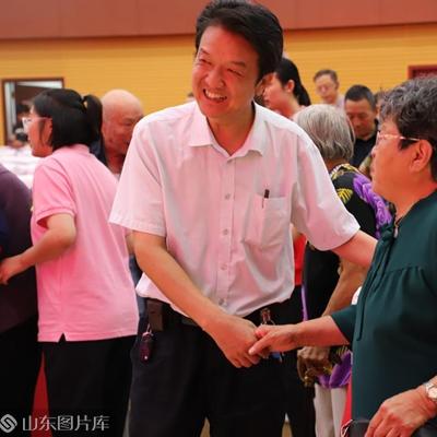 菏泽市哪里有买礼物