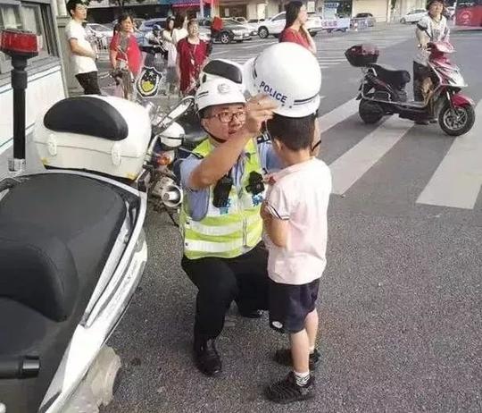获赞百万！嘉兴交警在“抖音”上火了