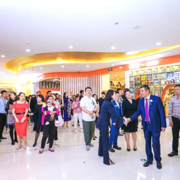 济南领秀城和鲁能领秀公馆一样吗？