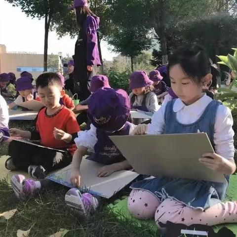 武汉湖边刚装的和平鸽雕塑，第二天就少了一只, 你怎么看？