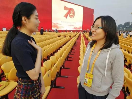 他们定格历史！其中，她是长城新媒体记者