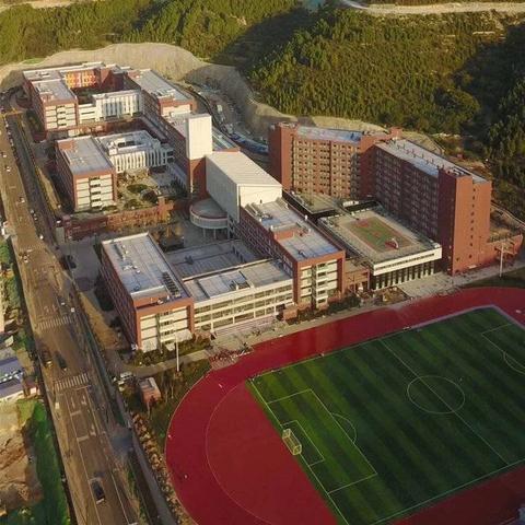 济南市高新区有多少学校