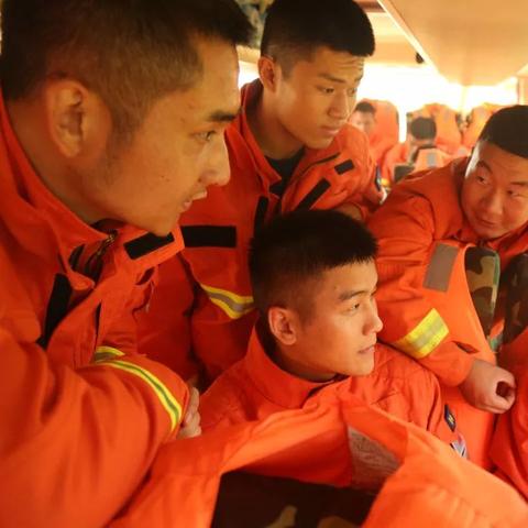 福建查汽车表可以用什么