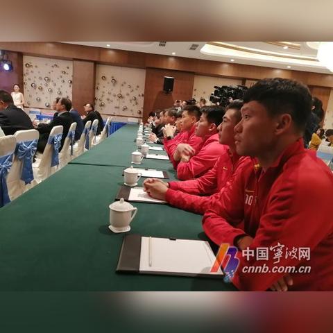 宁波市足球市训考什么