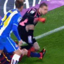 新足球鞋磨脚怎么办