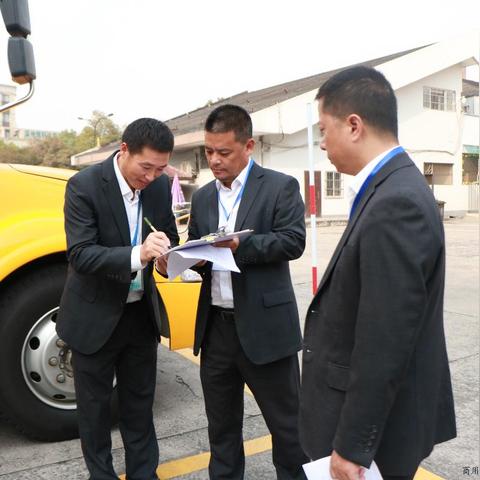厦门金龙校车的相关长尾关键词有哪些