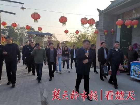 永城市时庄村：豫东平原上的“798”艺术村