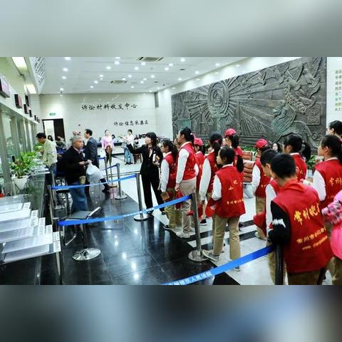 西安市中钟楼小学怎么走