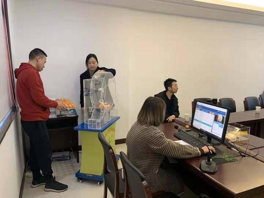 我区首家代理机构启用不见面招投标系统此举在全省还属首次