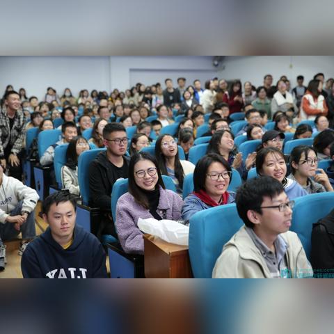 重庆大学竞赛奖学金的长尾关键词有哪些