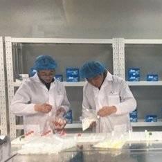 济南市委站到山水大润发公交几站。？