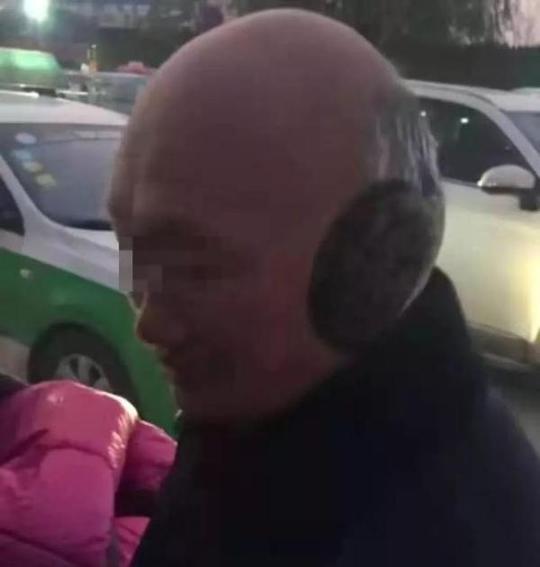 新乡故事：男子医院外发传单称啥都治“祖传秘方”夺命还魂散