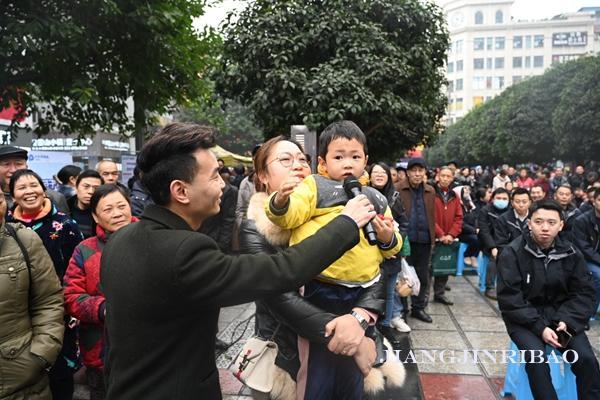 燃气灶漏气如何维修
