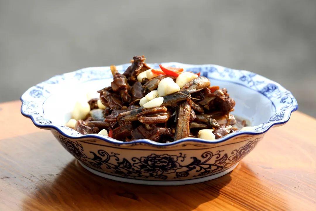 富阳的传统美食有什么（老年夫妻怎么生活）
