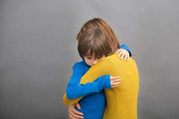 父母在进孩子房间前需要敲门吗