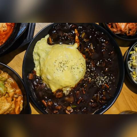 鸡蛋炸酱的做法大全的长尾关键词有什么