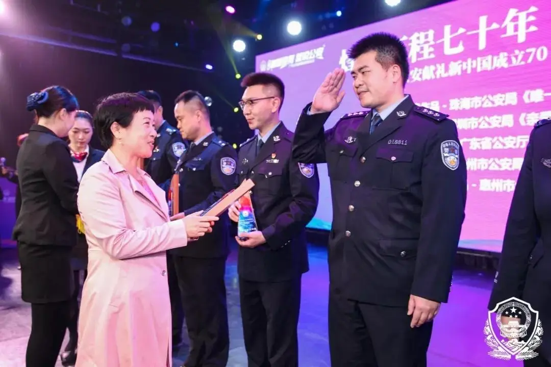 跨境电影制作条件 快手直播电影的条件