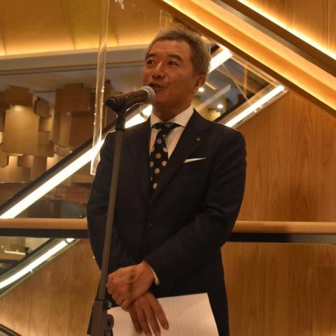 日本的跨境电商平台的相关长尾关键词有什么