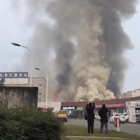 成都市中心库房在哪里建