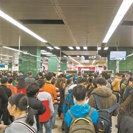 广州六年免检车辆年审流程？