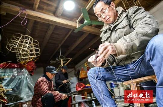 失传60多年，龙胜宝赠村再现神奇“吊龙”！（多图）