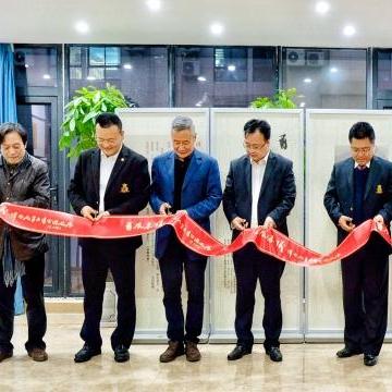 宁波市小学出的书是什么