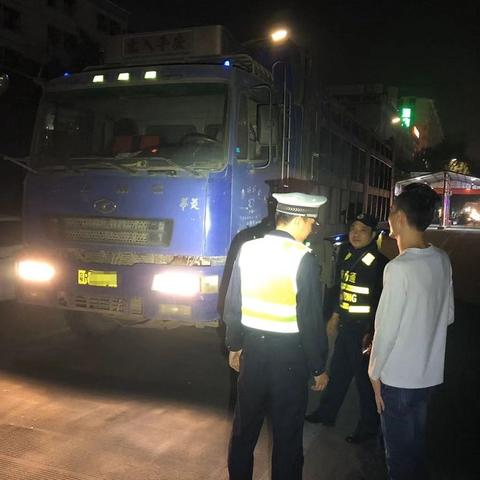 东莞市二手蓝牌自卸货车的长尾关键词有哪些