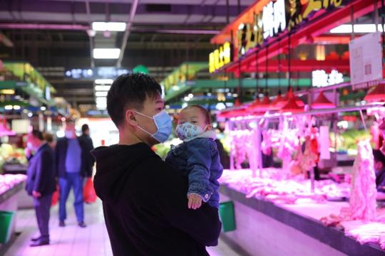疫情下走访中山餐饮：食肆关门谢客，海鲜档摊主坦言生意至少减半