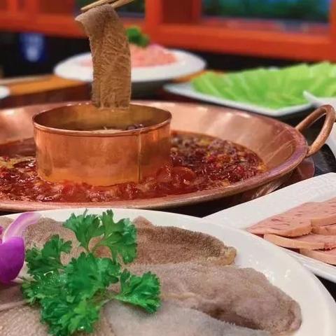 成都市饱口福火锅的长尾关键词有什么