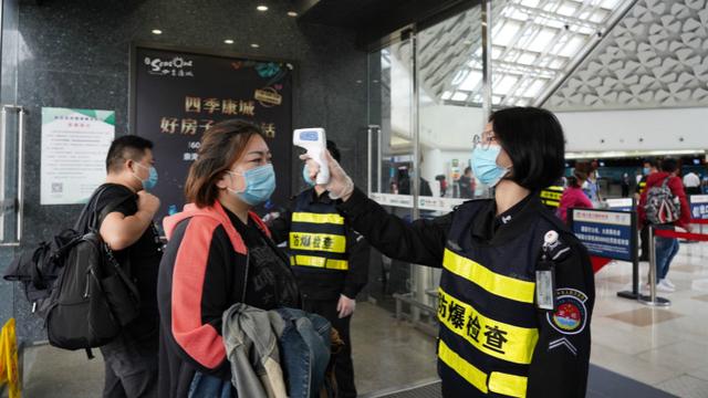 三亚涉海旅游23日8时起暂停是什么原因