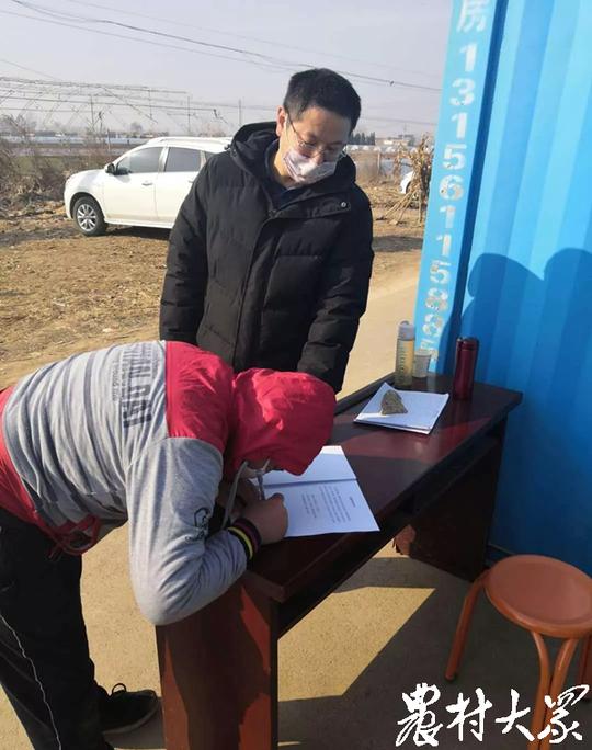 没网没手机，“空中课堂”咋办？学校闲置电脑送进农村孩子家