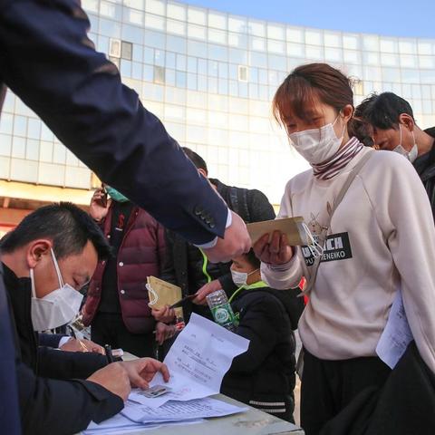 泉州市生育津贴怎么报销