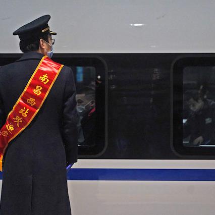 武汉市什么时候交社保