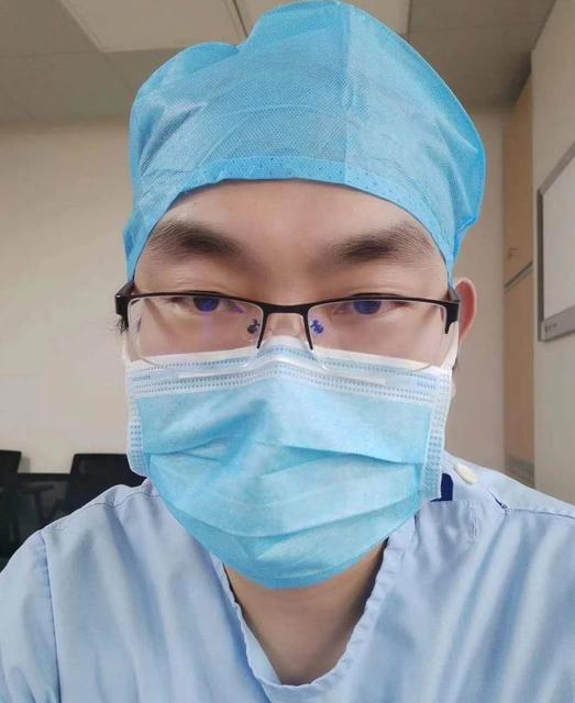 天气热戴口罩能摘吗