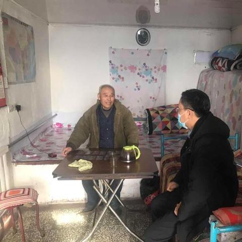 武汉市管吃管住的酒店叫什么