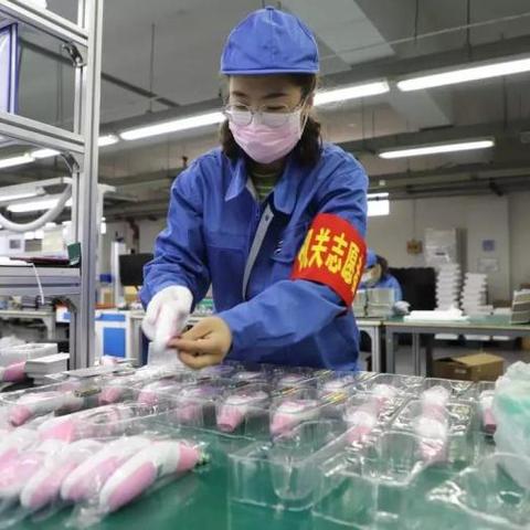 武汉的自白的相关长尾关键词有哪些