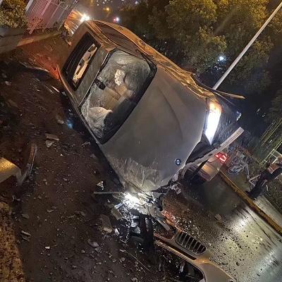 沈阳宝马侧翻相关长尾关键词有哪些