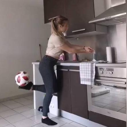 足球一共有多少边