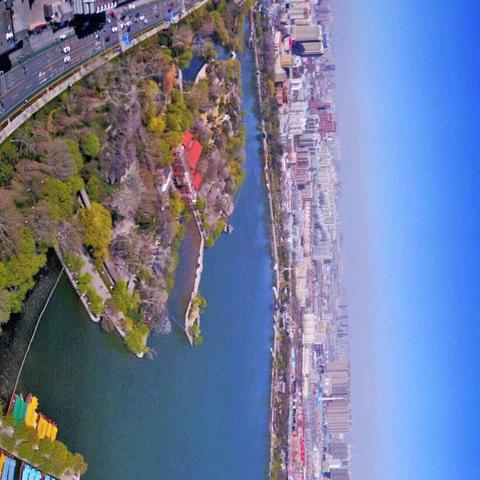 铁路12306上面显示的济南东站是大明湖站吗？