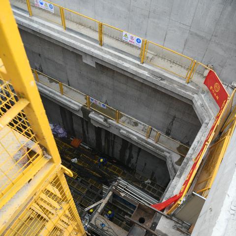 杭州20路公交车时刻表的相关长尾关键词有哪些