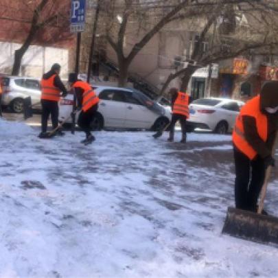 哈尔滨南岗哈西服装城附近有去机场的大巴车吗？