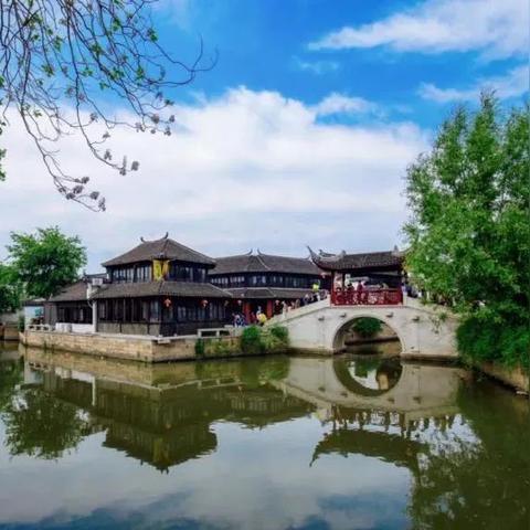 凤凰山足球怎么买票