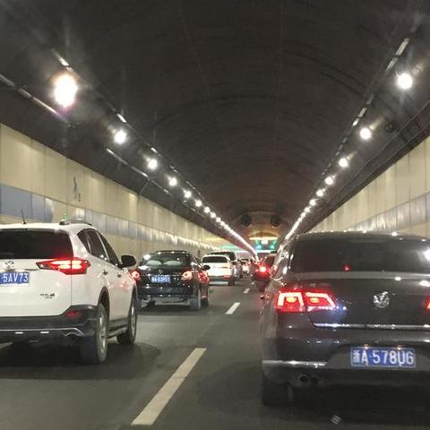 杭州今天开始限行了吗？