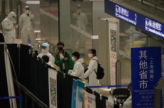 听|卫健委：疫情防控措施对中国人、外国人一视同仁