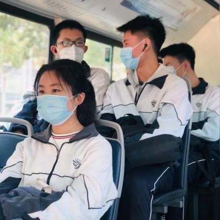 济南高新区人跟车拍照相关长尾关键词有哪些