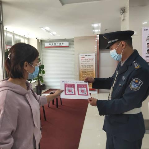 宣传单彩页设计用什么软件好？