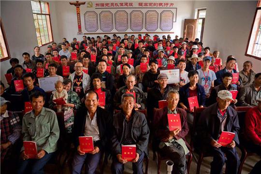 拼多多推出农村“双百万计划”将打造100万家年销百万的农村网店